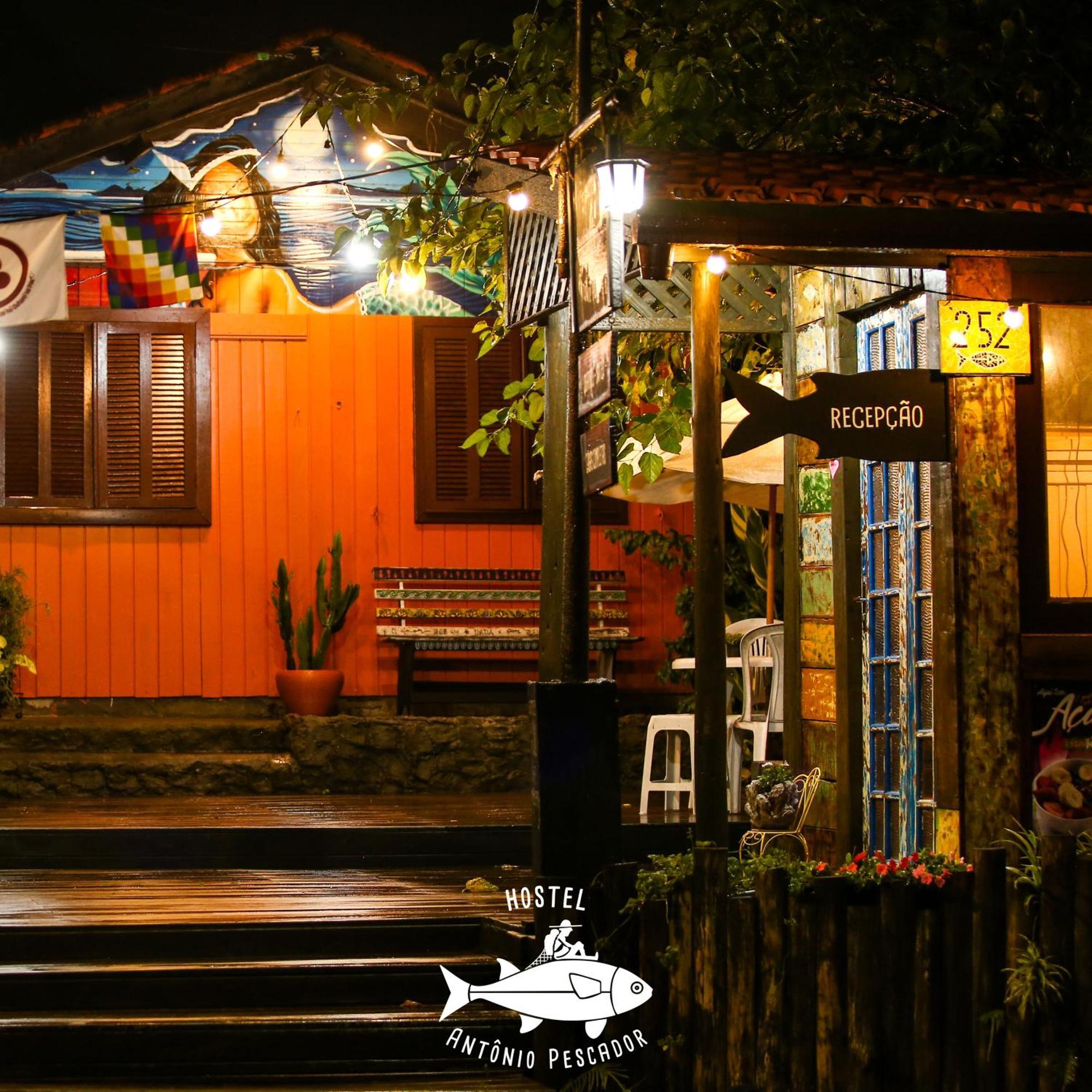 Hostel Antonio Pescador - Centro Da Гуарда-ду-Эмбау Экстерьер фото